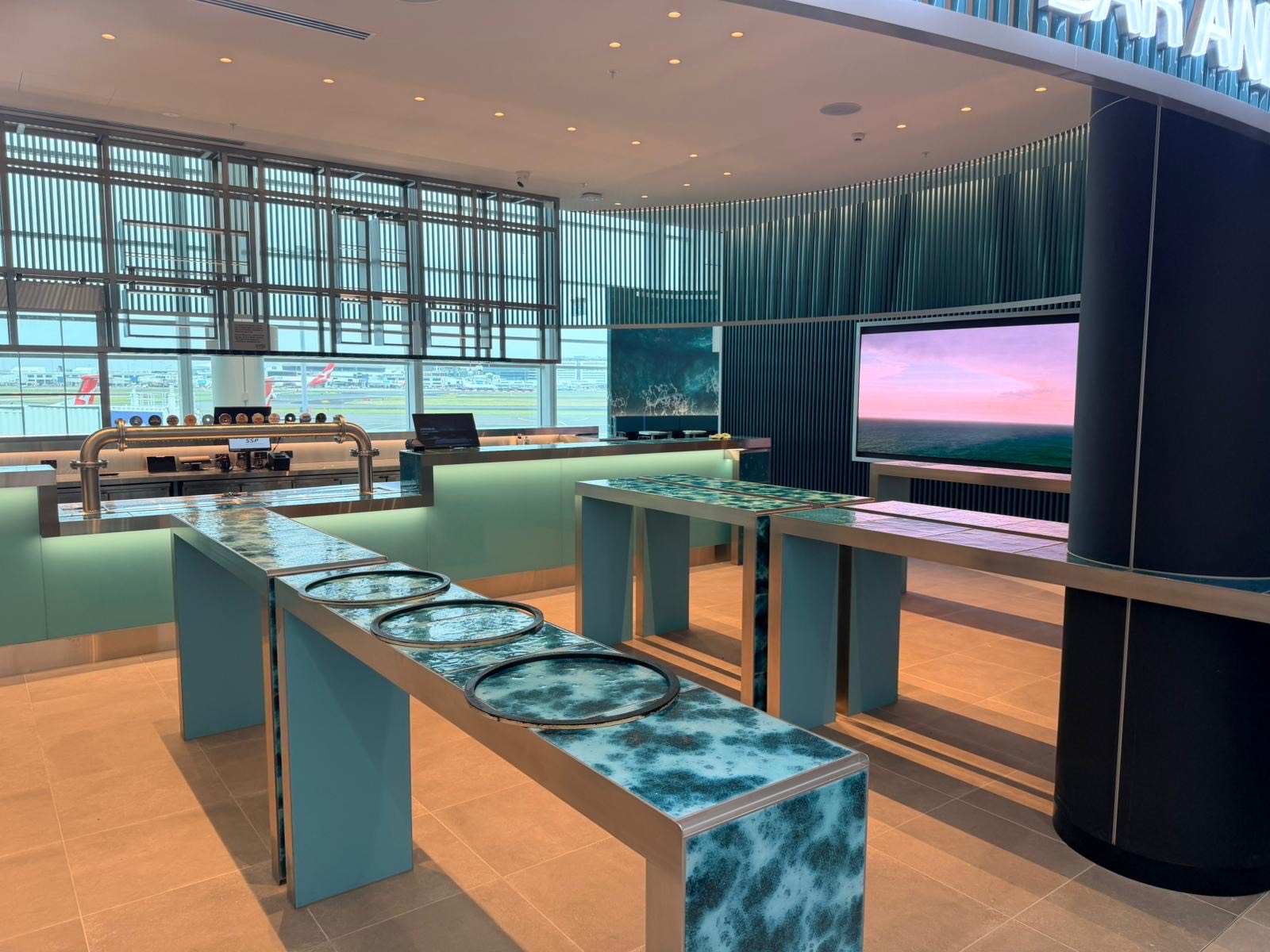 90a6f7ad-c60d-45cf-8d2f-a2e6885f7742